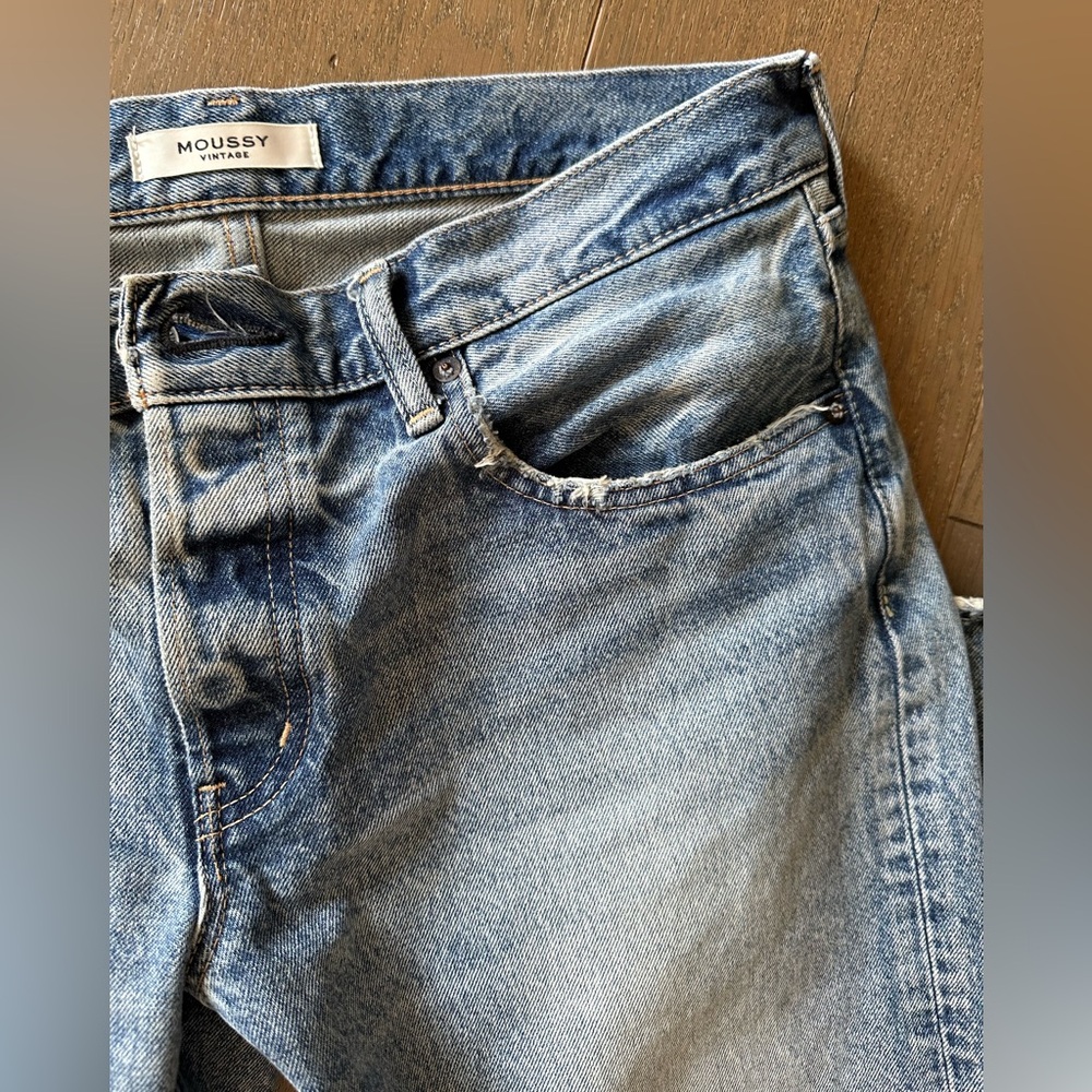 Moussy Vintage Straight Leg Women's Jeans - Picture 4 of 13